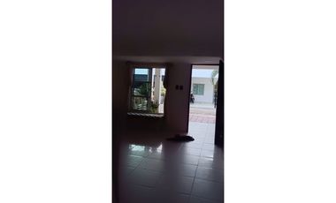 VENDO CASA UBICADA EN CONJUNTO RESIDENCIAL CUNDAMA MONTERA