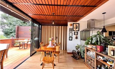 Vendo Espectacular Apartamento en Loma de las Brujas Envigado