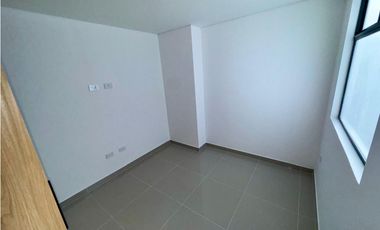 Venta de apartamento nuevo en Sabaneta - Calle Larga