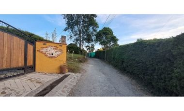 Casa finca en Copacabana con amplio lote y excelente ubicación