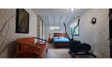 Casa finca en Copacabana con amplio lote y excelente ubicación