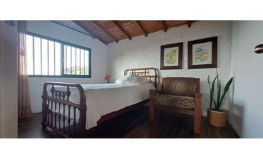 Casa finca en Copacabana con amplio lote y excelente ubicación