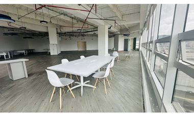 ARRIENDO OFICINAS BOGOTA NORTE CENTRO COMERCIAL SANTAFE