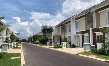 RUMAH KEREN SIAP HUNI CLUSTER CHYNTIA SUMMARECON,SEMI FURNISH