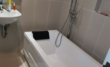 RUMAH KEREN SIAP HUNI CLUSTER CHYNTIA SUMMARECON,SEMI FURNISH