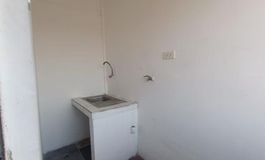 Departamento no5 en Alquiler 2do Piso, Guasmo Sur Av Domingo Comin, RobA