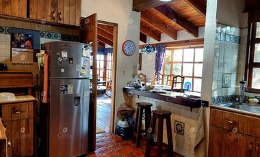 VENTA CASA EN COLONIA DEL BOSQUE - V354