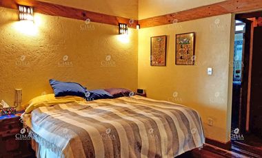 VENTA CASA EN COLONIA DEL BOSQUE - V354