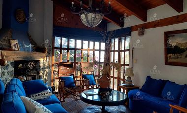 VENTA CASA EN COLONIA DEL BOSQUE - V354