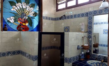 VENTA CASA EN COLONIA DEL BOSQUE - V354