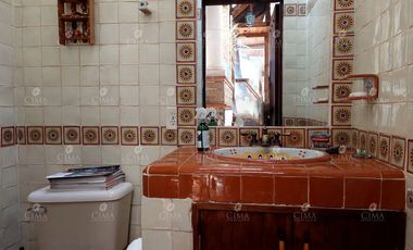 VENTA CASA EN COLONIA DEL BOSQUE - V354