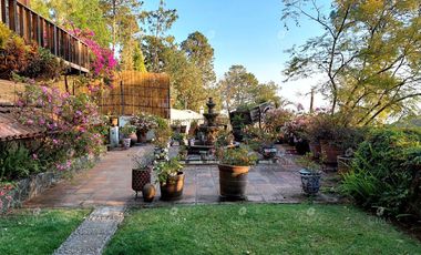 VENTA CASA EN COLONIA DEL BOSQUE - V354