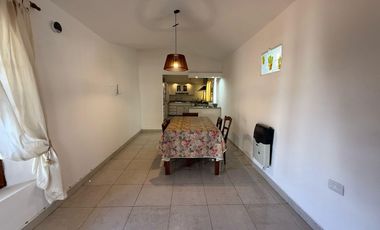 Casa en Alquiler – Uso Comercial – Cerro de las Rosas