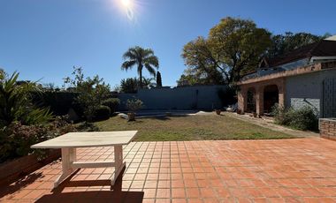 Casa en Alquiler – Uso Comercial – Cerro de las Rosas