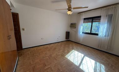 Casa en Alquiler – Uso Comercial – Cerro de las Rosas