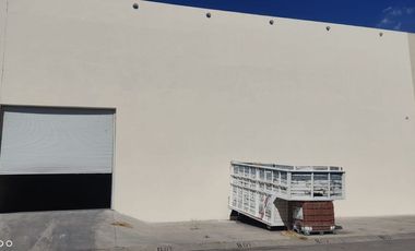 Bodega Ind. 1,100 m2 en Renta Dentro de Parque Industrial La Nogalera Gdl Jal.