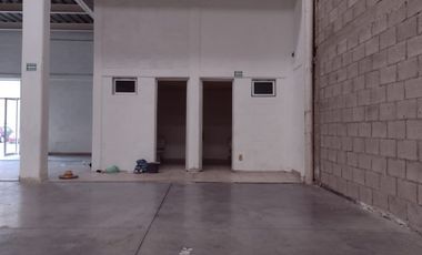 Bodega Ind. 1,100 m2 en Renta Dentro de Parque Industrial La Nogalera Gdl Jal.