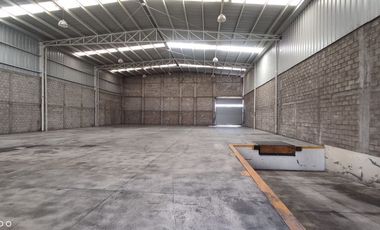 Bodega Ind. 1,100 m2 en Renta Dentro de Parque Industrial La Nogalera Gdl Jal.