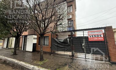 Departamento en Berazategui en Venta 3 AMB con cochera oportunidad