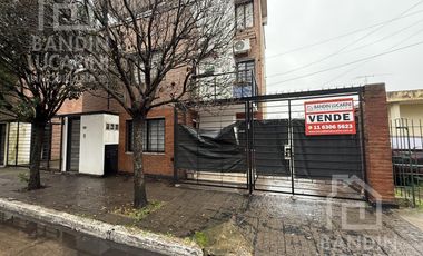Departamento en Berazategui en Venta 3 AMB con cochera oportunidad