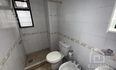 Departamento en Berazategui en Venta 3 AMB con cochera oportunidad