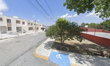 CASA EN LOMAS VERDES, SALTILLO COAHUILA