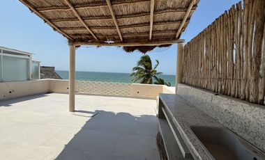 Casa frente al mar en venta en Telchac Puerto