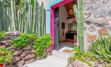 Casa de Campo + Casita de huéspedes en venta en San Miguel de Allende