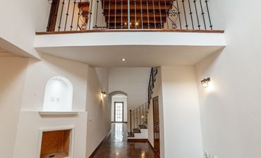 Casa en venta en San Miguel de Allende con Rooftop — Club de Golf Ventanas