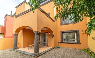 Casa en venta en San Miguel de Allende con Rooftop — Club de Golf Ventanas