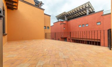 Casa en venta en San Miguel de Allende con Rooftop — Club de Golf Ventanas