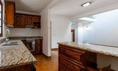 Casa en venta en San Miguel de Allende con Rooftop — Club de Golf Ventanas