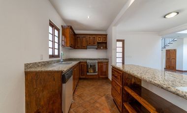 Casa en venta en San Miguel de Allende con Rooftop — Club de Golf Ventanas