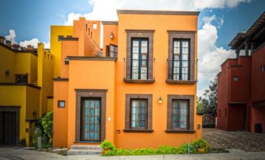 Casa en venta en San Miguel de Allende con Rooftop — Club de Golf Ventanas