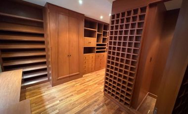 RESIDENCIA EN BOSQUES DE LAS LOMAS CON ALBERCA Y EXCLUSIVIVAD