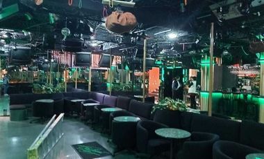 TU CASA IDEAL CON UN  INCREIBLE VIDEO-BAR PRIVADO!!!!