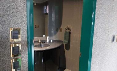 TU CASA IDEAL CON UN  INCREIBLE VIDEO-BAR PRIVADO!!!!