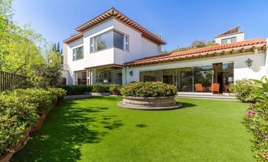 ELEGANCIA, AMPLITUD, SEGURIDAD Y ESTILO DE VIDA EN BOSQUES DE LAS LOMAS