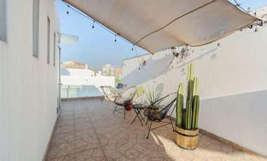 PH CON ROOF PROPIO EN ALURE CONDESA