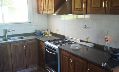 alquilo casa en  Pinamar zona Alamos  goleta hercules 1075