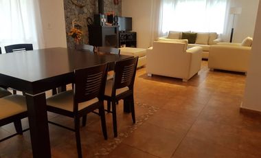 alquilo casa en  Pinamar zona Alamos  goleta hercules 1075