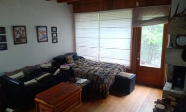 ALTOS DE CHAPELCO - MUY LINDA CASA EN DOS PLANTAS, DE DOS DORMITORIOS.