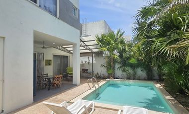 CASA EN VENTA  EN MERIDA EN PRIVADA  ALTOZANO  EN  YUCATAN