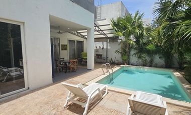CASA EN VENTA  EN MERIDA EN PRIVADA  ALTOZANO  EN  YUCATAN