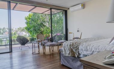 Casa en Venta y Renta en el Corazón de Bosque de las Lomas