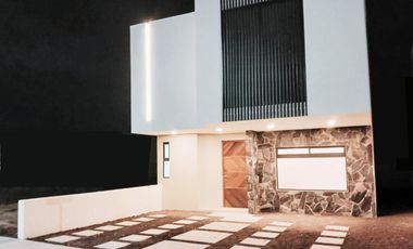 GRAN OPORTUNIDAD! CASA EN VENTA MINIMALISTA EN CIUDAD MESETA