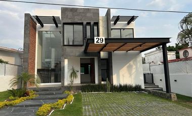 Casa en  fraccionamiento Lomas de Cocoyoc