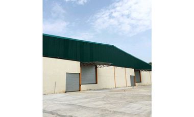 ALQUILER GALERA 1000 M2 EN VACAMOBTE CHORRERA