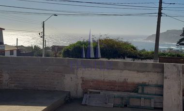 Terreno con Casa en Obra Gruesa Vista al Mar