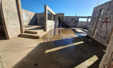 Terreno con Casa en Obra Gruesa Vista al Mar